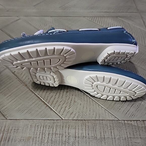 L.L. Bean Boat Shoes Womens Sz 5 Turquoise Teal Green Leather Slip On Moccasins - Picture 7 of 8
